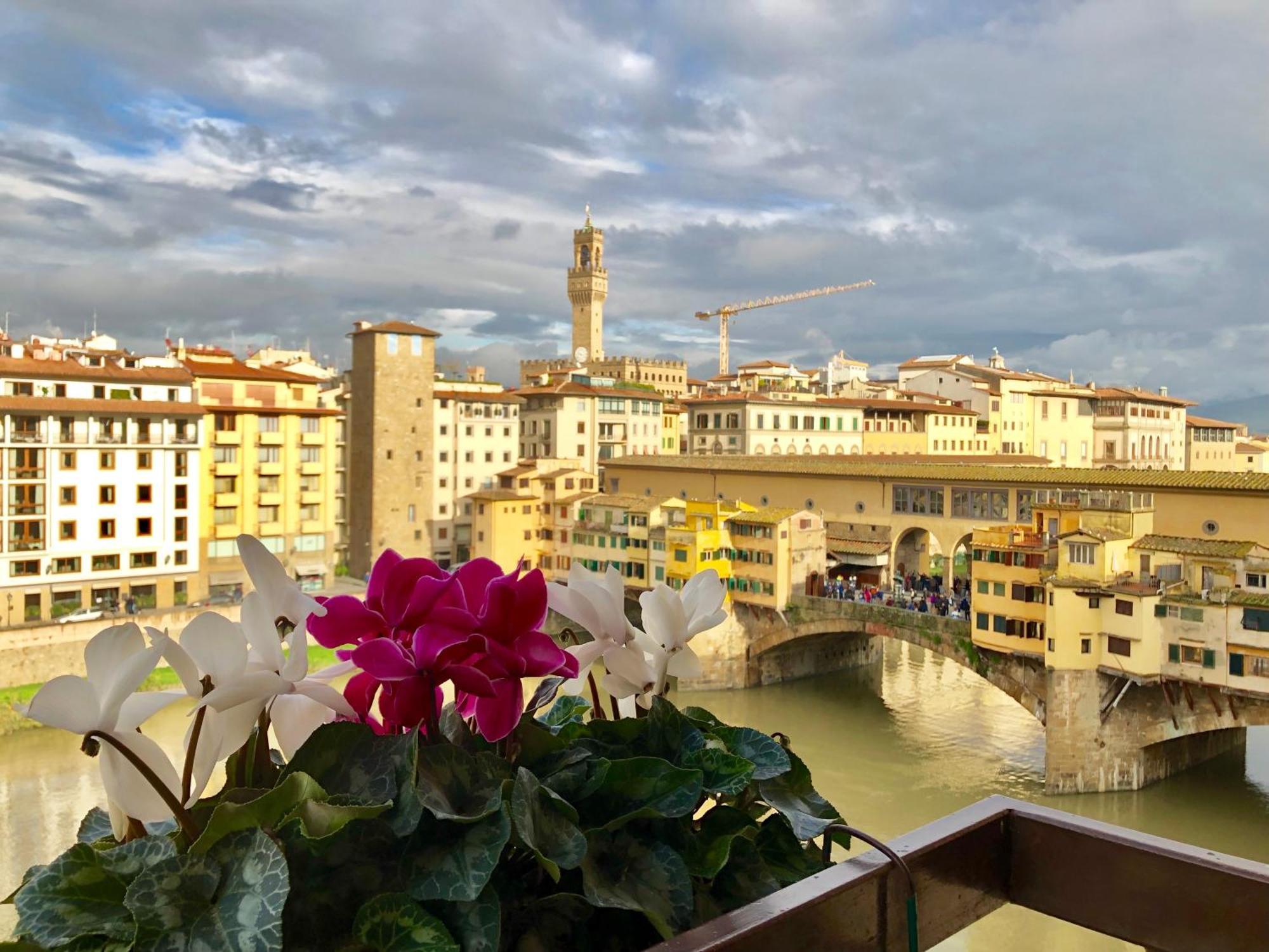 Ponte Vecchio View Luxury Apartment Firenze Eksteriør billede